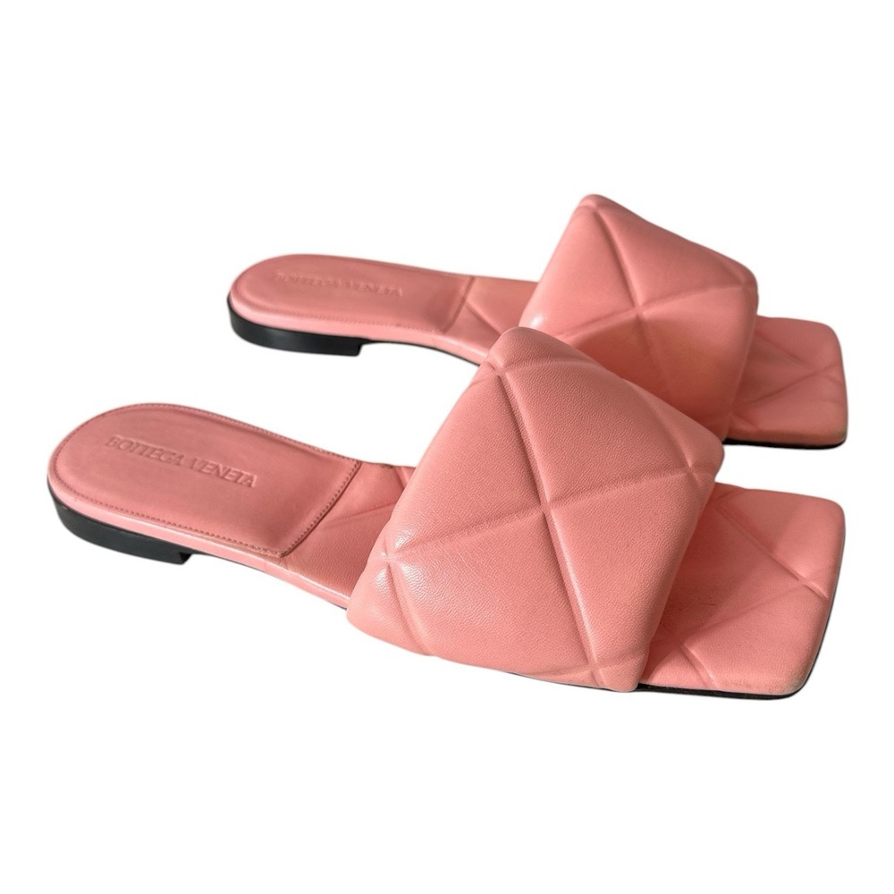 Bottega Veneta Padded Lido Leather Flat Sandal EU 37.5 US 7 Pink Square Toe